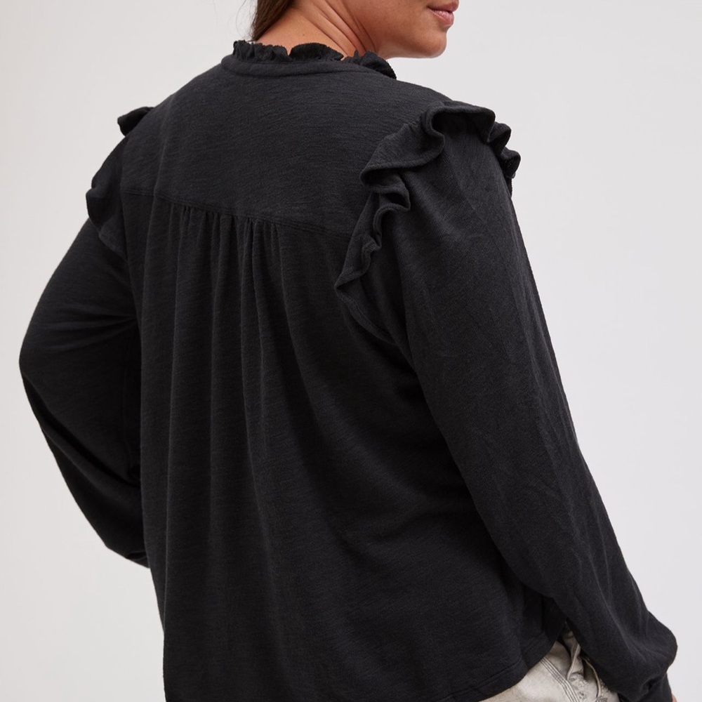 Pilcro Black Ruffled Button-Down Shirt - Picture 7 of 16